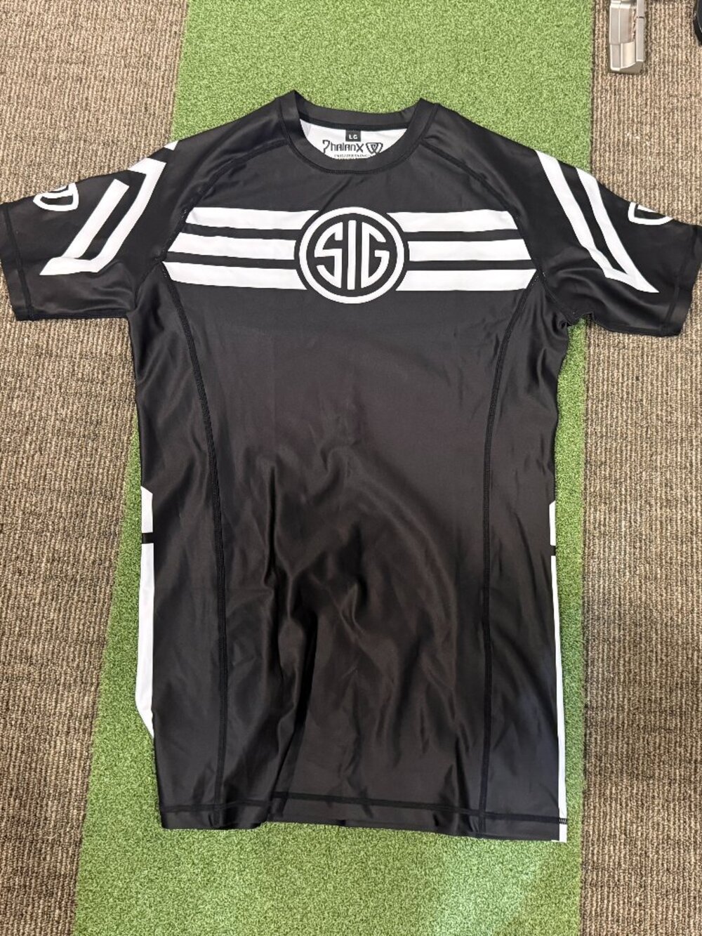 Sig Sauer - Rashguard - Size Large